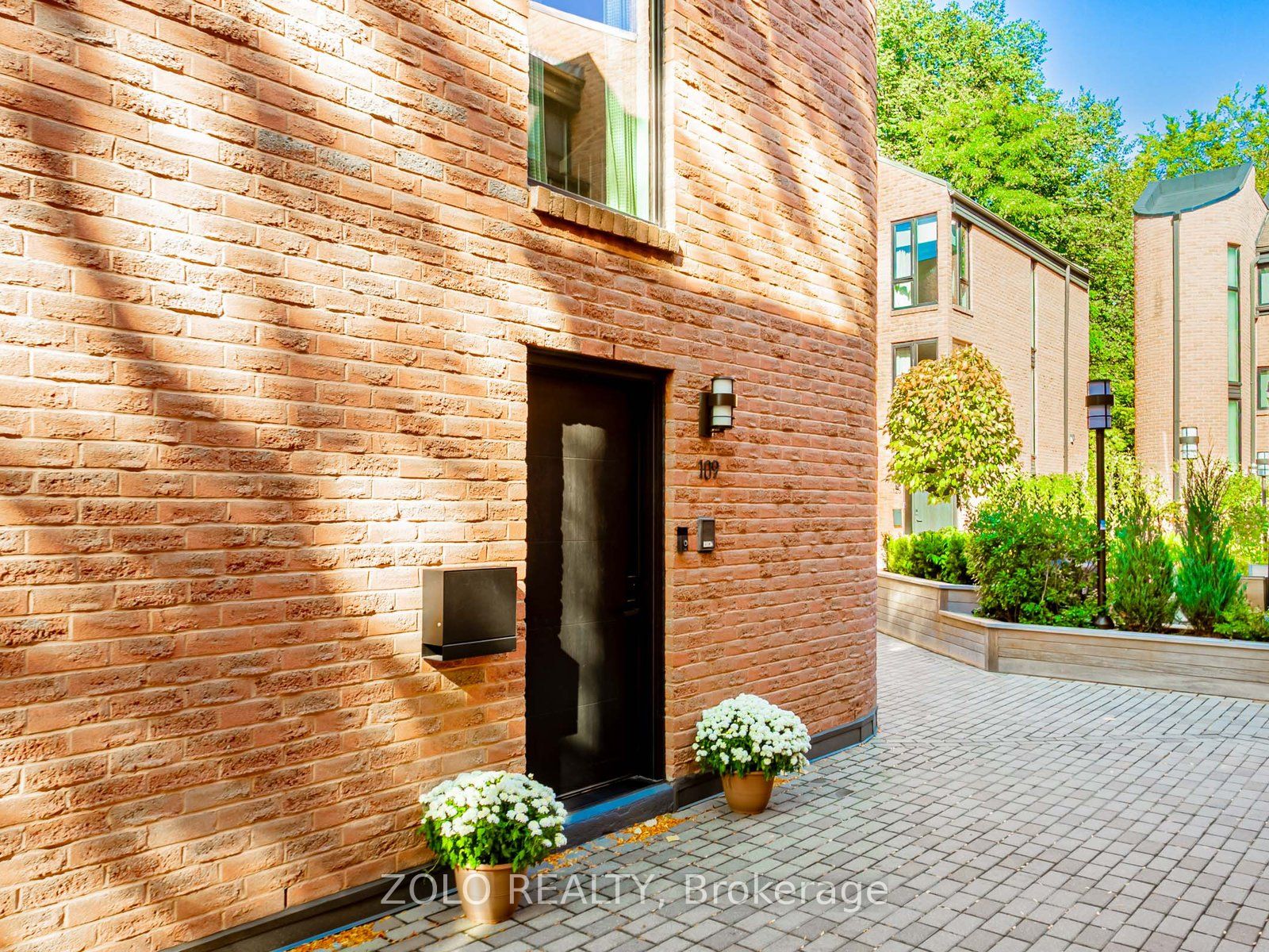 10 Walker Avenue 109