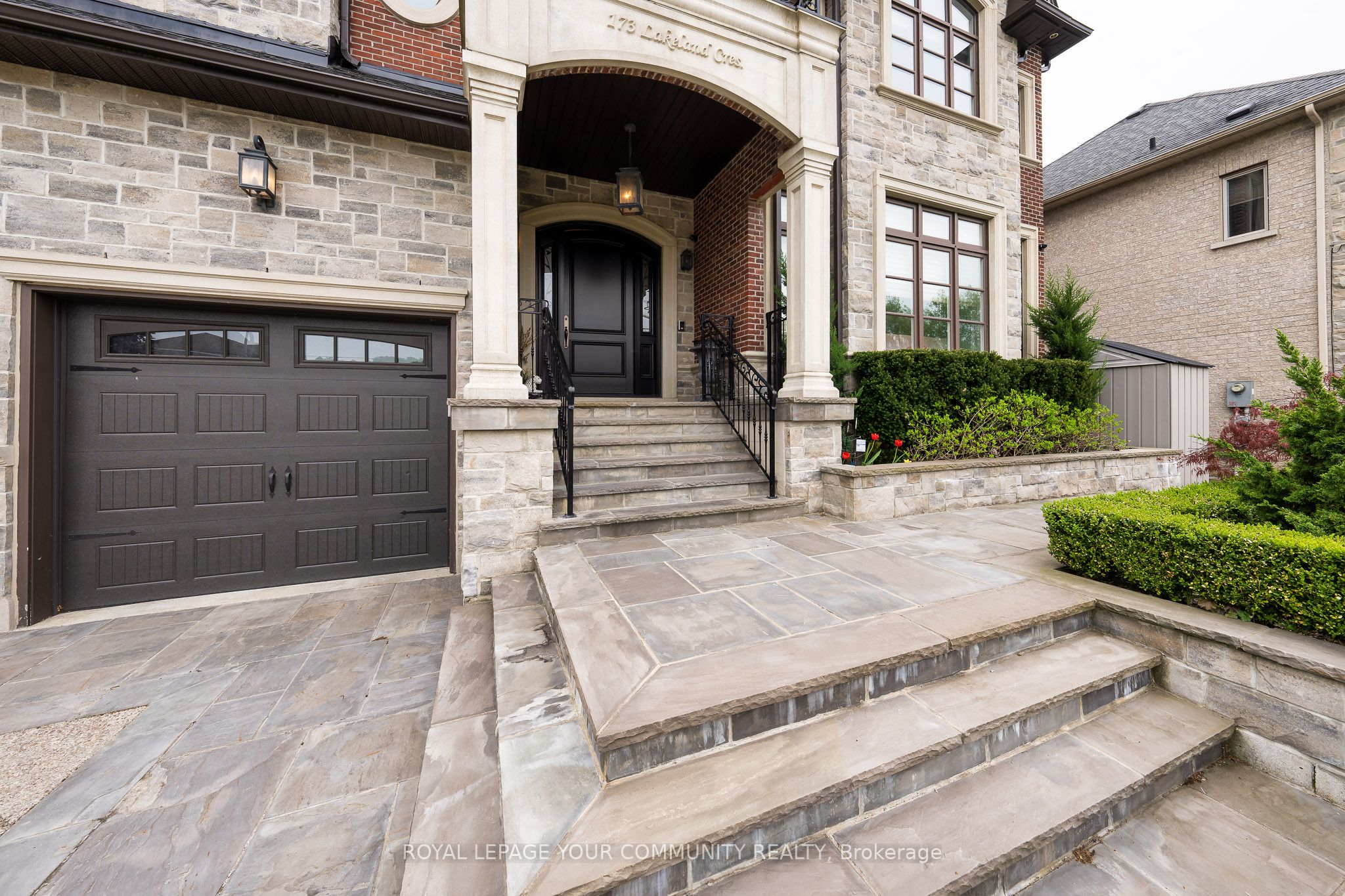 173 Lakeland Crescent