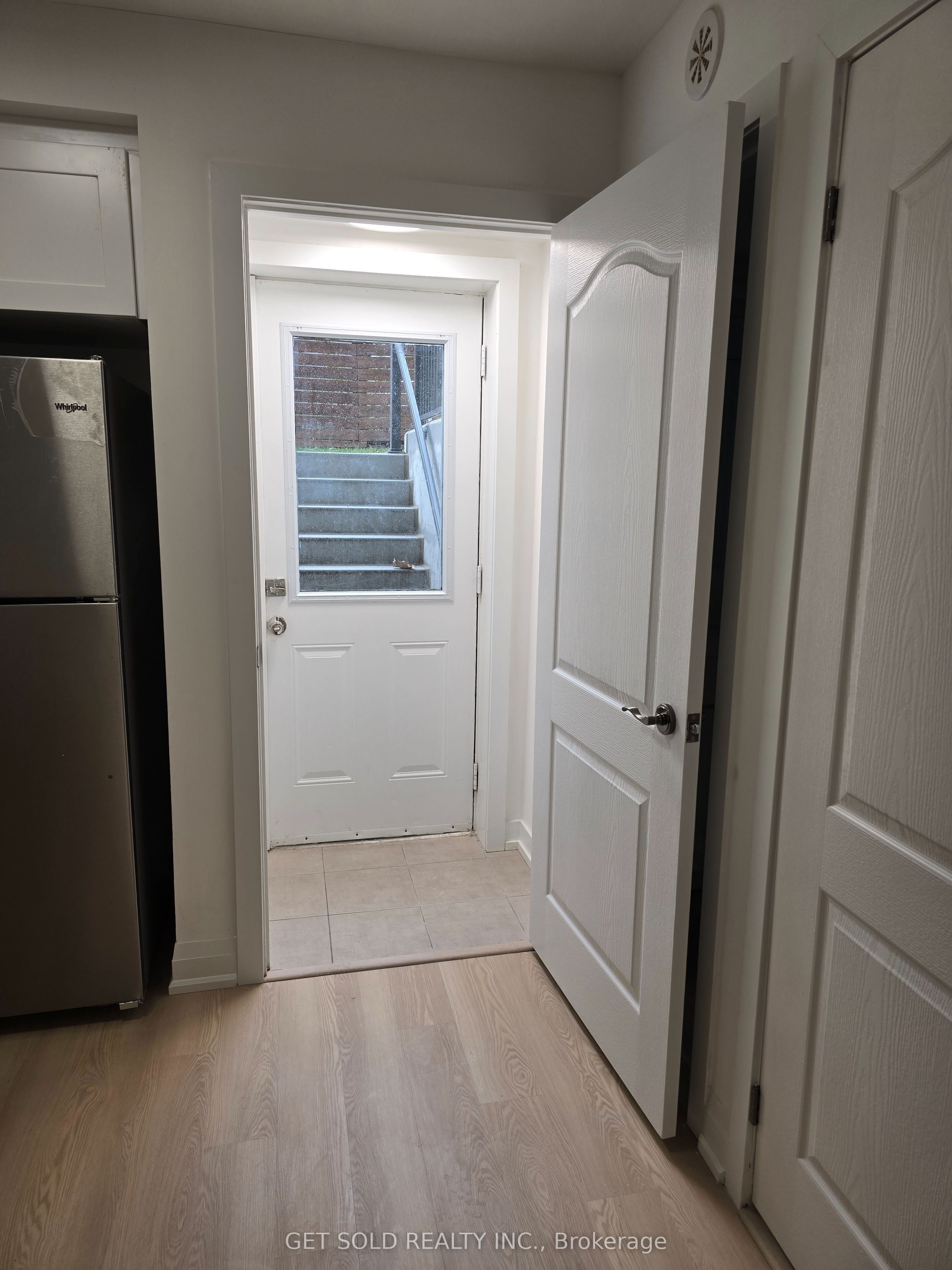 8 Drummond Street 421