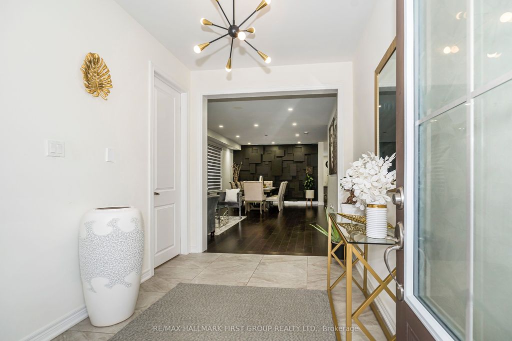Photo of 9 Toulouse Street, Whitby, ON L1P 0J2 (MLS # E13074672)