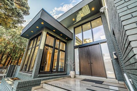 Photo of 97 Clarinda Drive, Toronto, ON M2K 2V2 (MLS # C12694394)