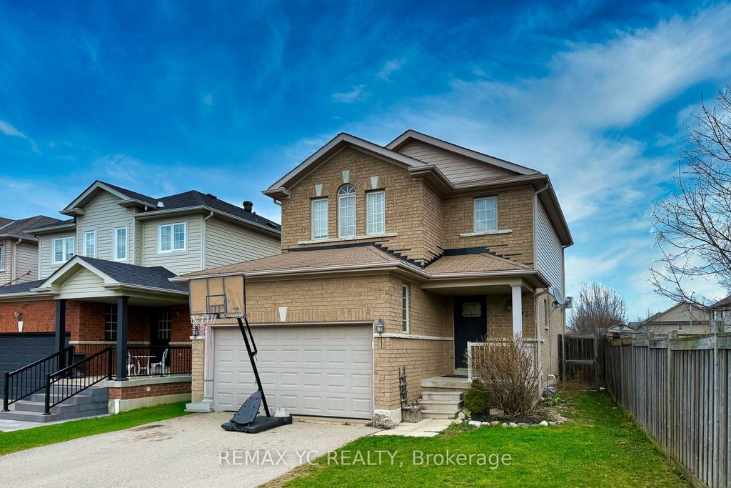 Photo of 47 Mcmulkin Street, New Tecumseth, ON L9R 0A7 (MLS # N13033496)