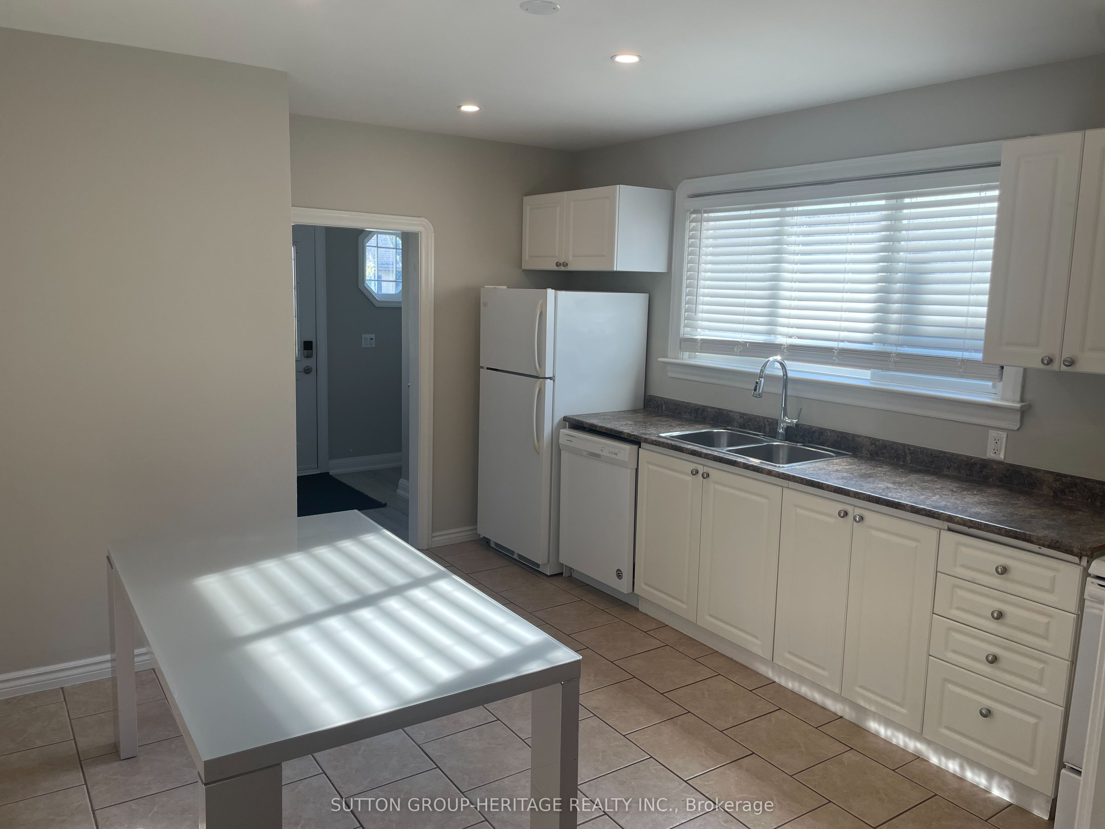 236 Mcnaughton Avenue