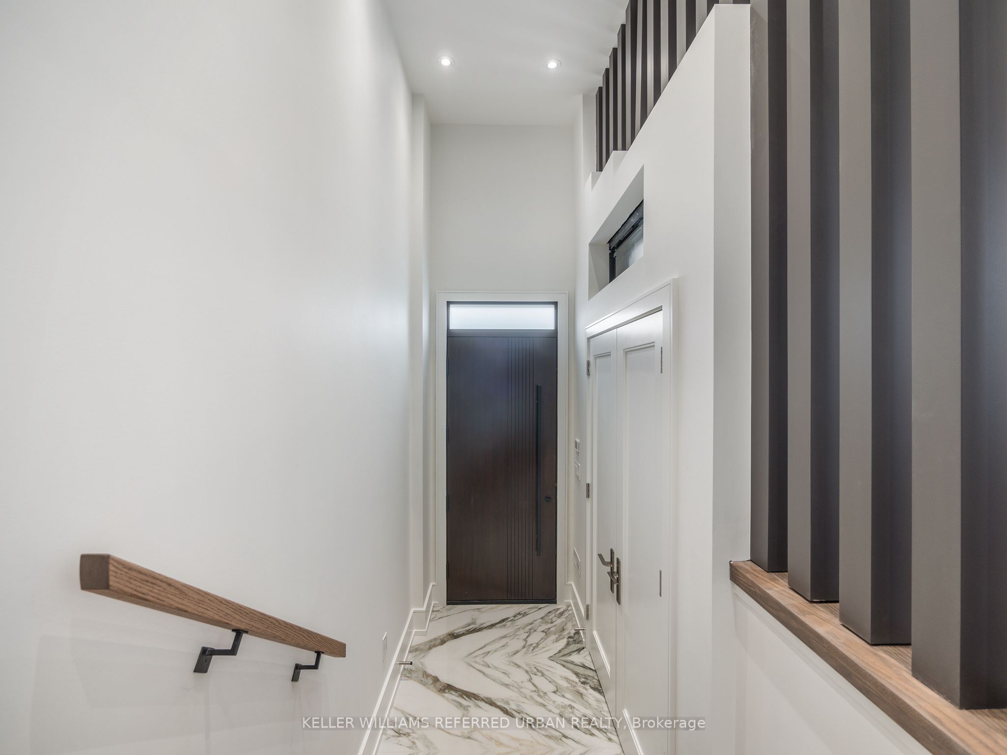 327 Melrose Street