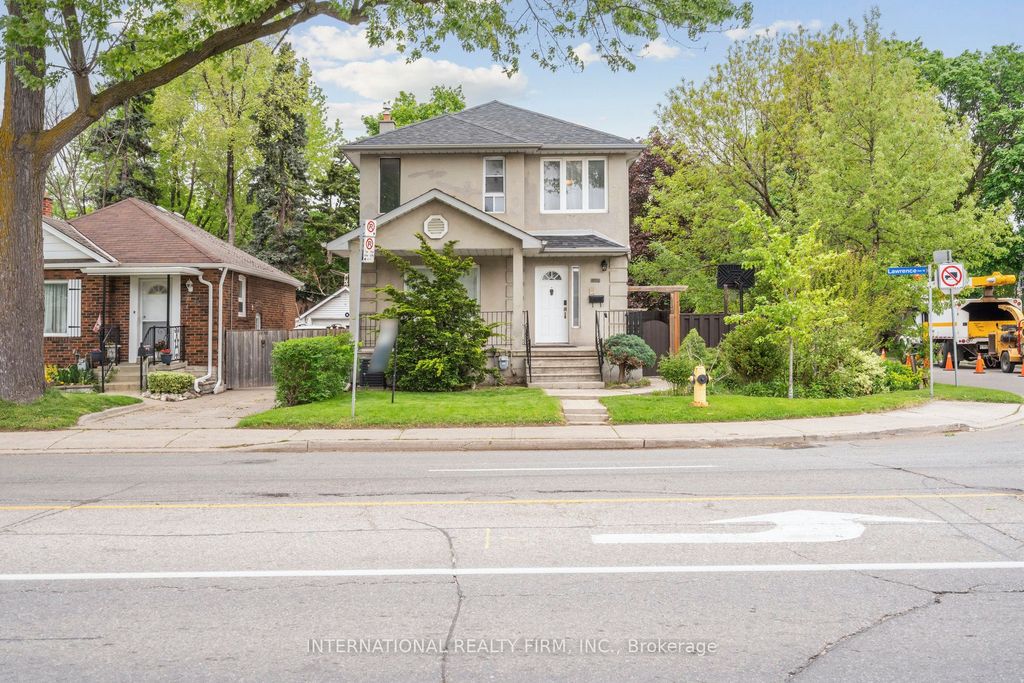 Photo of 1928 Lawrence Avenue W, Toronto, ON M9N 1H2 (MLS # W12448112)