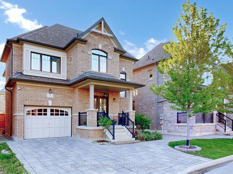 77 Collier Crescent Markham ON L6E 0E7