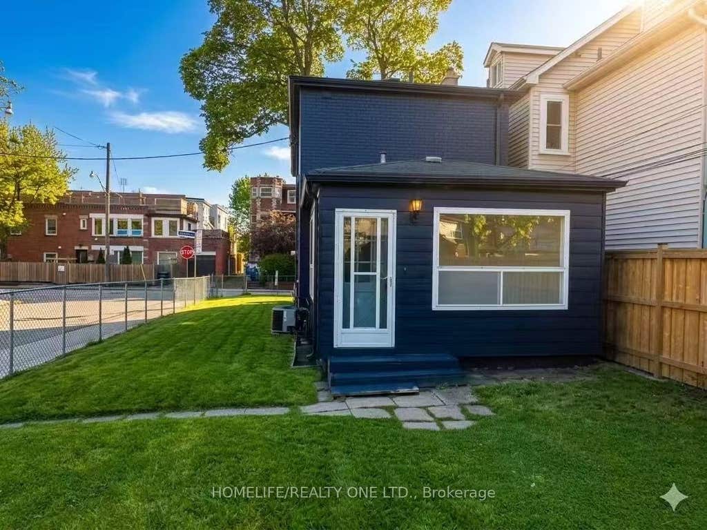 Photo of 104 Benson Avenue, Toronto, ON M6G 2J1 (MLS # C13585702)