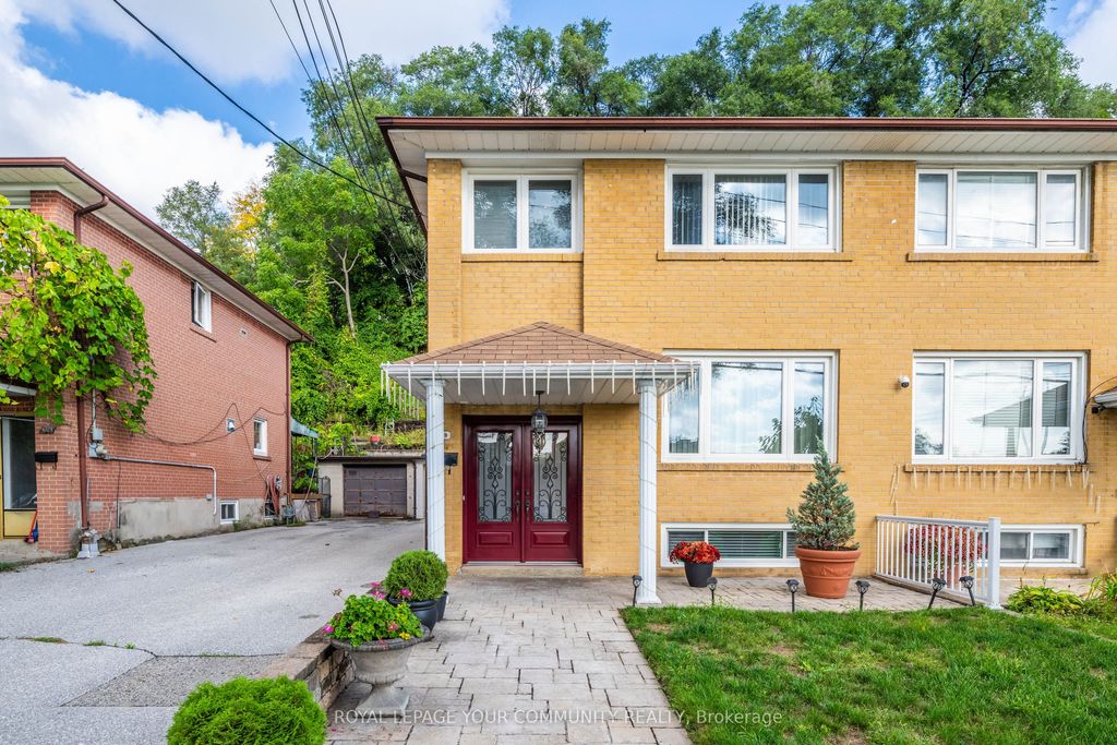 Photo of 119 Dalrymple Drive, Toronto, ON M6N 4S2 (MLS # W12430596)