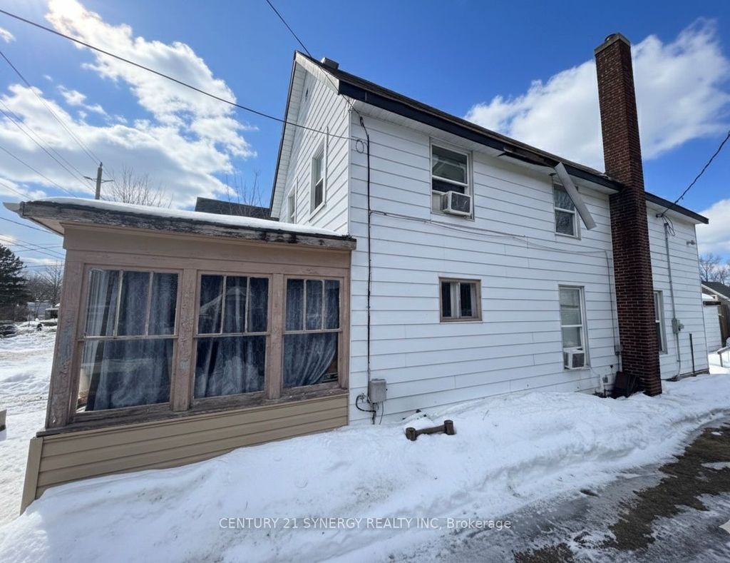 Photo of 23 Strathcona Street, Smiths Falls, ON K7A 1V8 (MLS # X12809572)