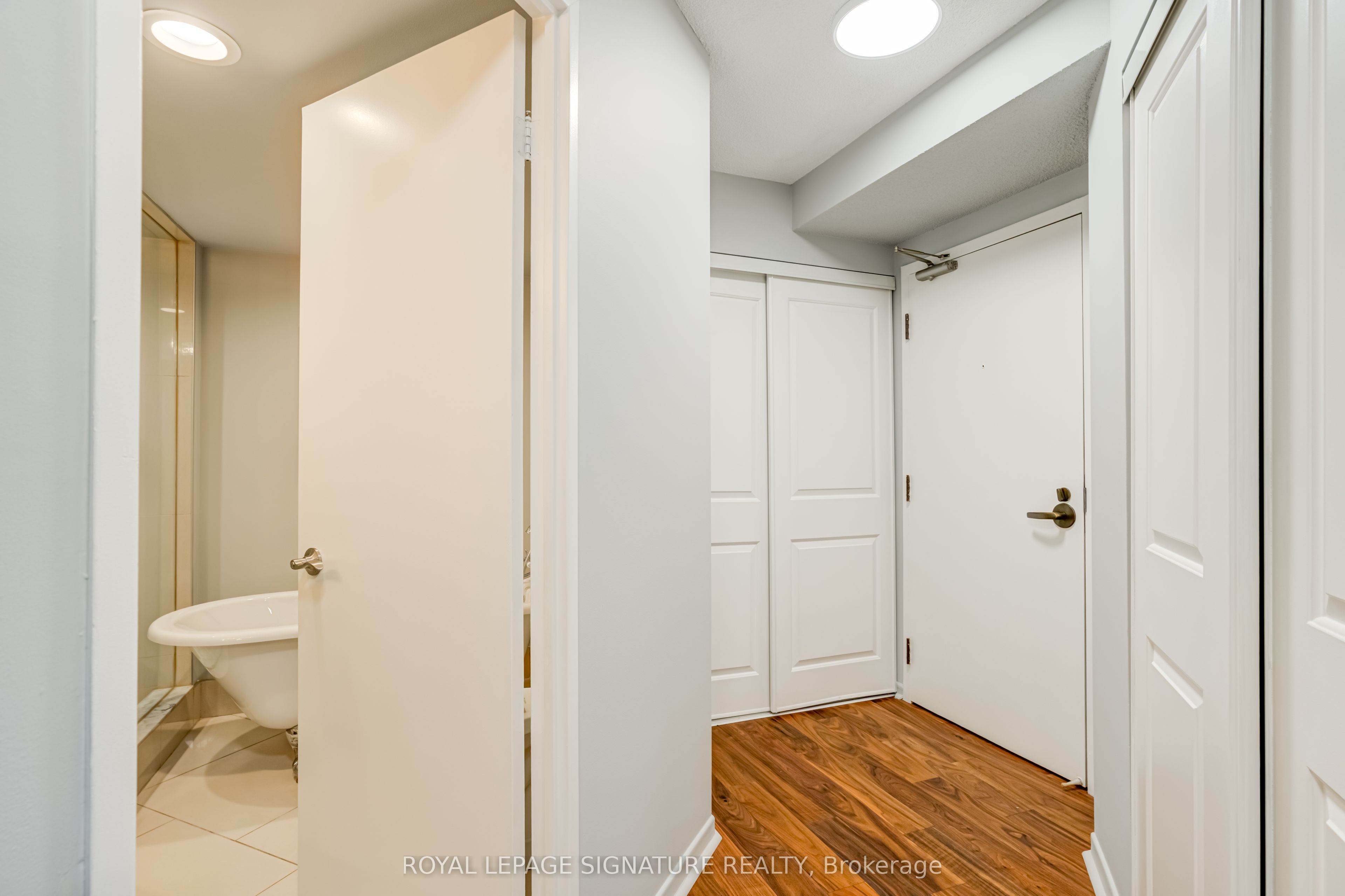 25 Maitland Street 303