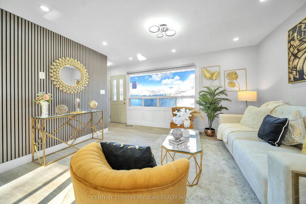 Photo of 102 Prince Charles Drive, Halton Hills, ON L7G 3V6 (MLS # W12802224)