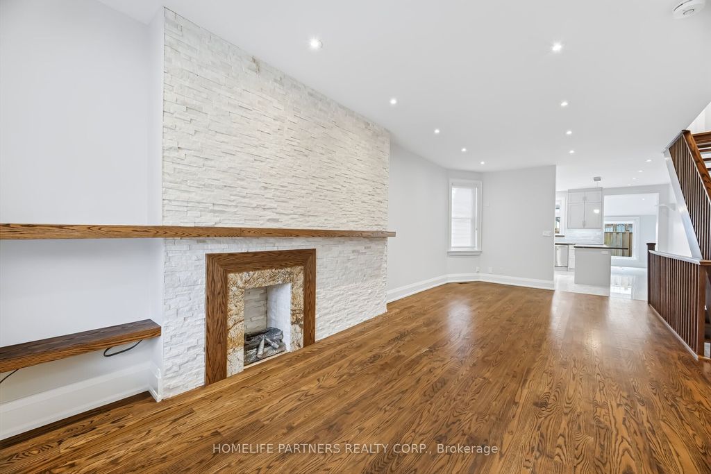 Photo of 511 Indian Grove, Toronto, ON M6P 2J1 (MLS # W12907326)