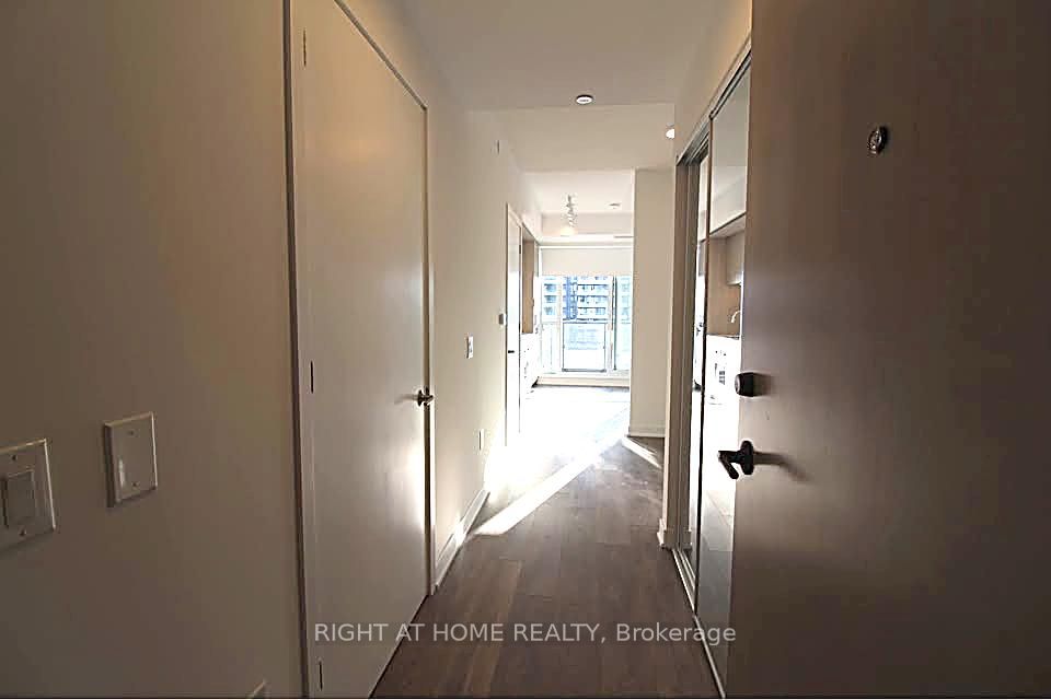 130 River Street 1606