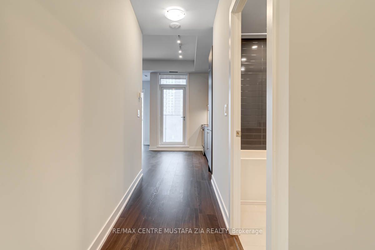430 Square One Drive 322