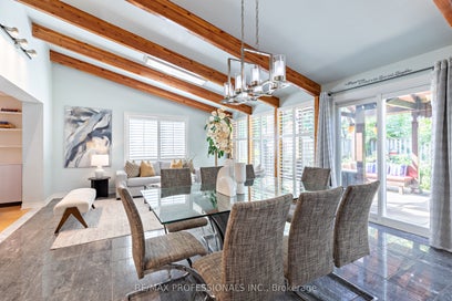 1259 Underwood Drive Mississauga ON L4W 3M9