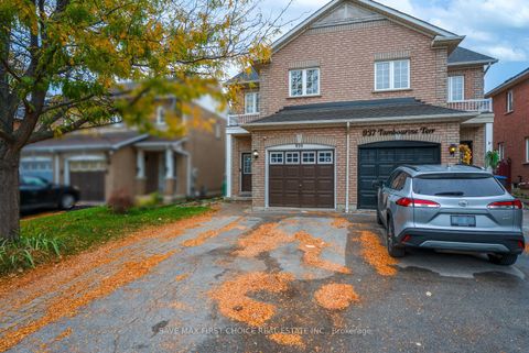 939 Tambourine Terrace Mississauga ON L5W 1S5
