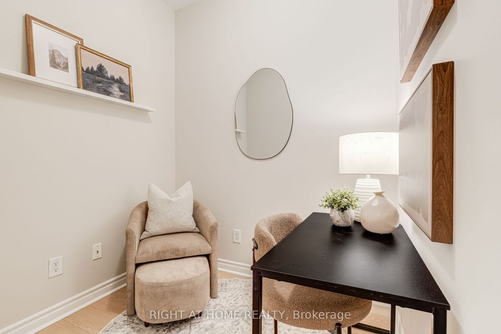 Photo of 3865 Lake Shore Boulevard W #307, Toronto, ON M8W 0A2 (MLS # W12726136)