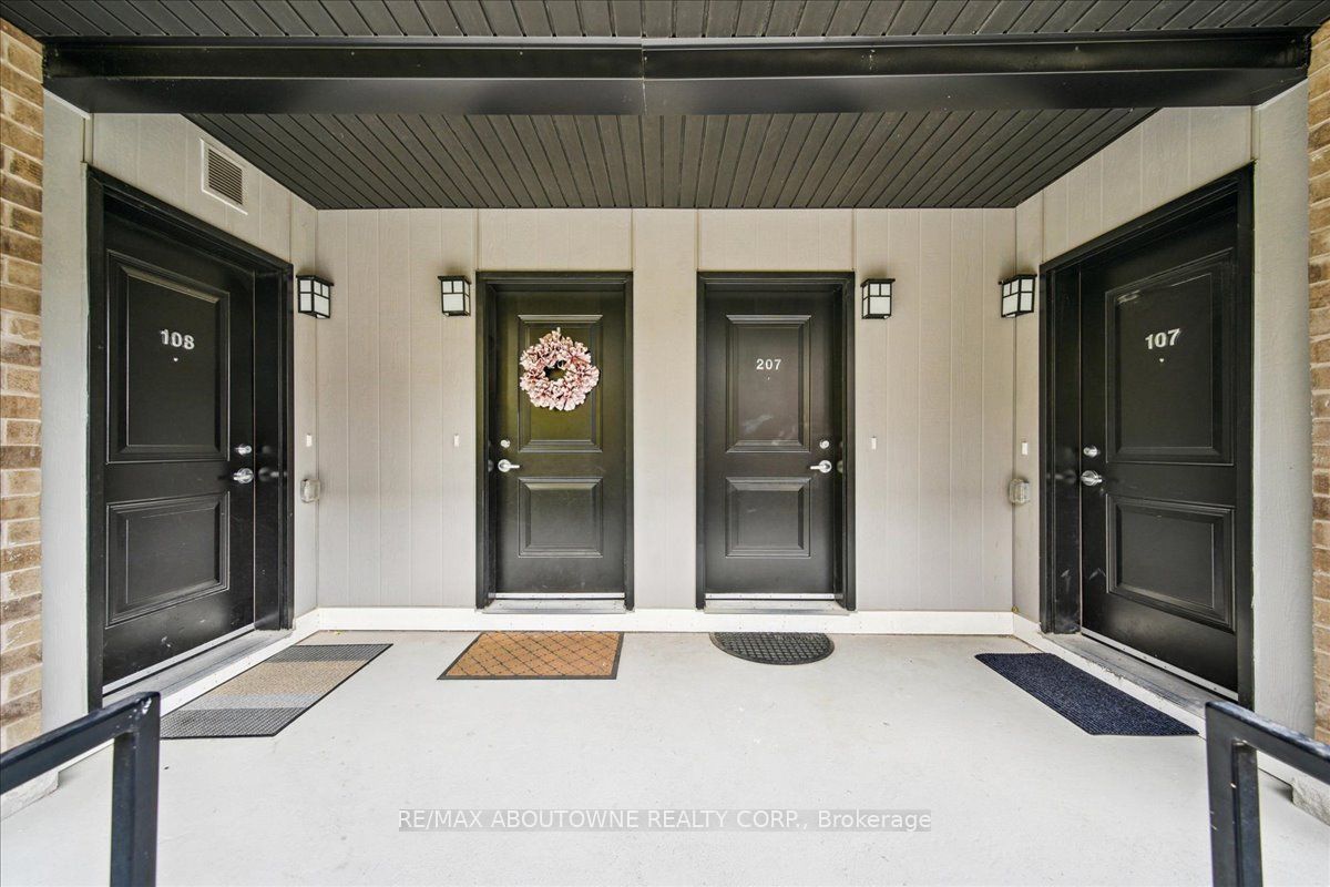 1202 Main Street E 107