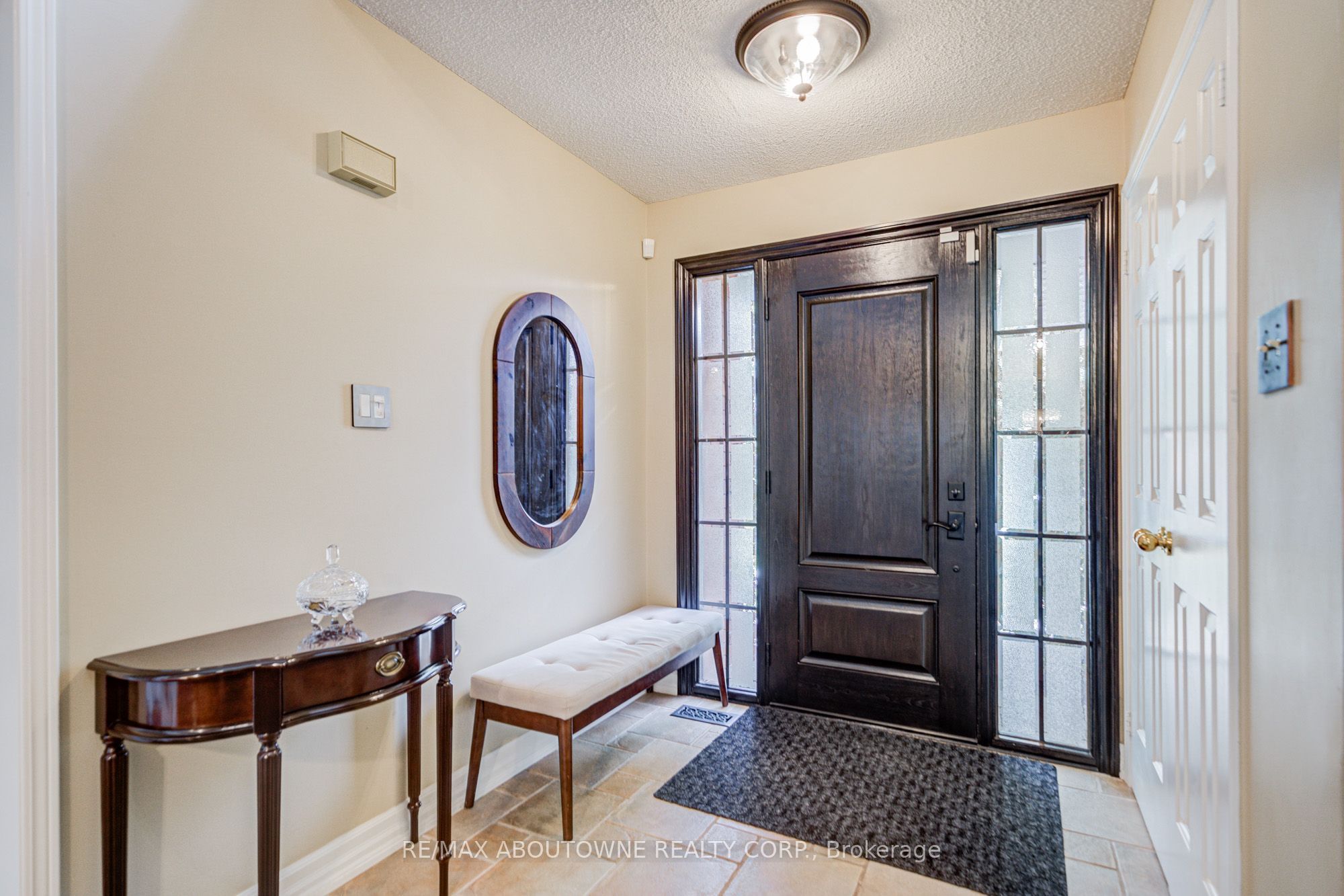 1511 Stoneybrook Trail