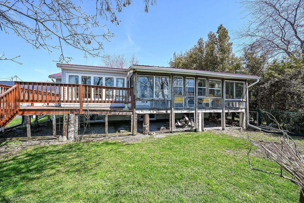 Photo of 406 South Coast Drive, Haldimand, ON N0A 1L0 (MLS # X13044616)