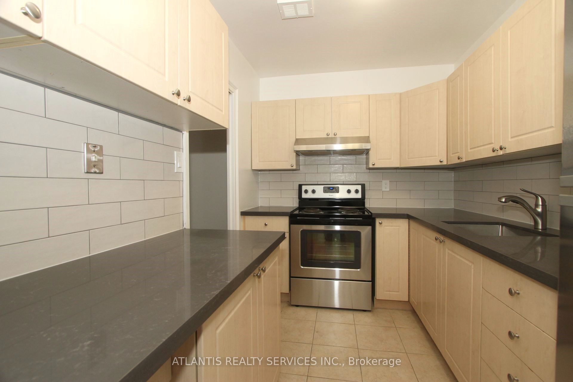 50 East Street 205