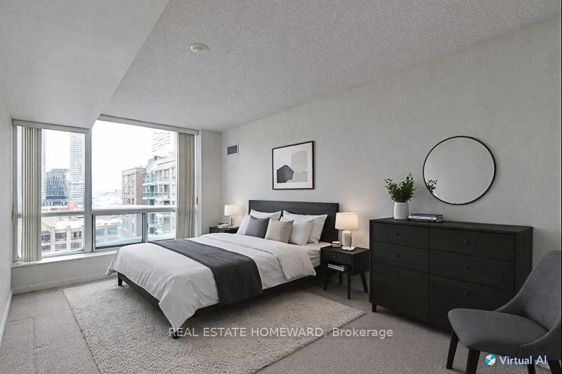 109 Front Street E 1111