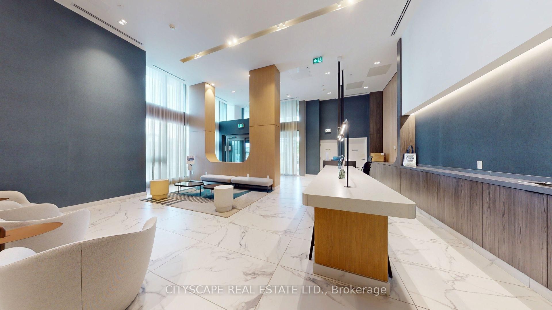 1195 The Queens Way 303