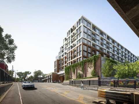 858 Dupont Street 834