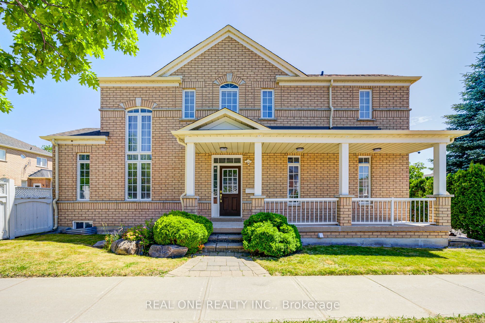 35 Ridgecrest Road
