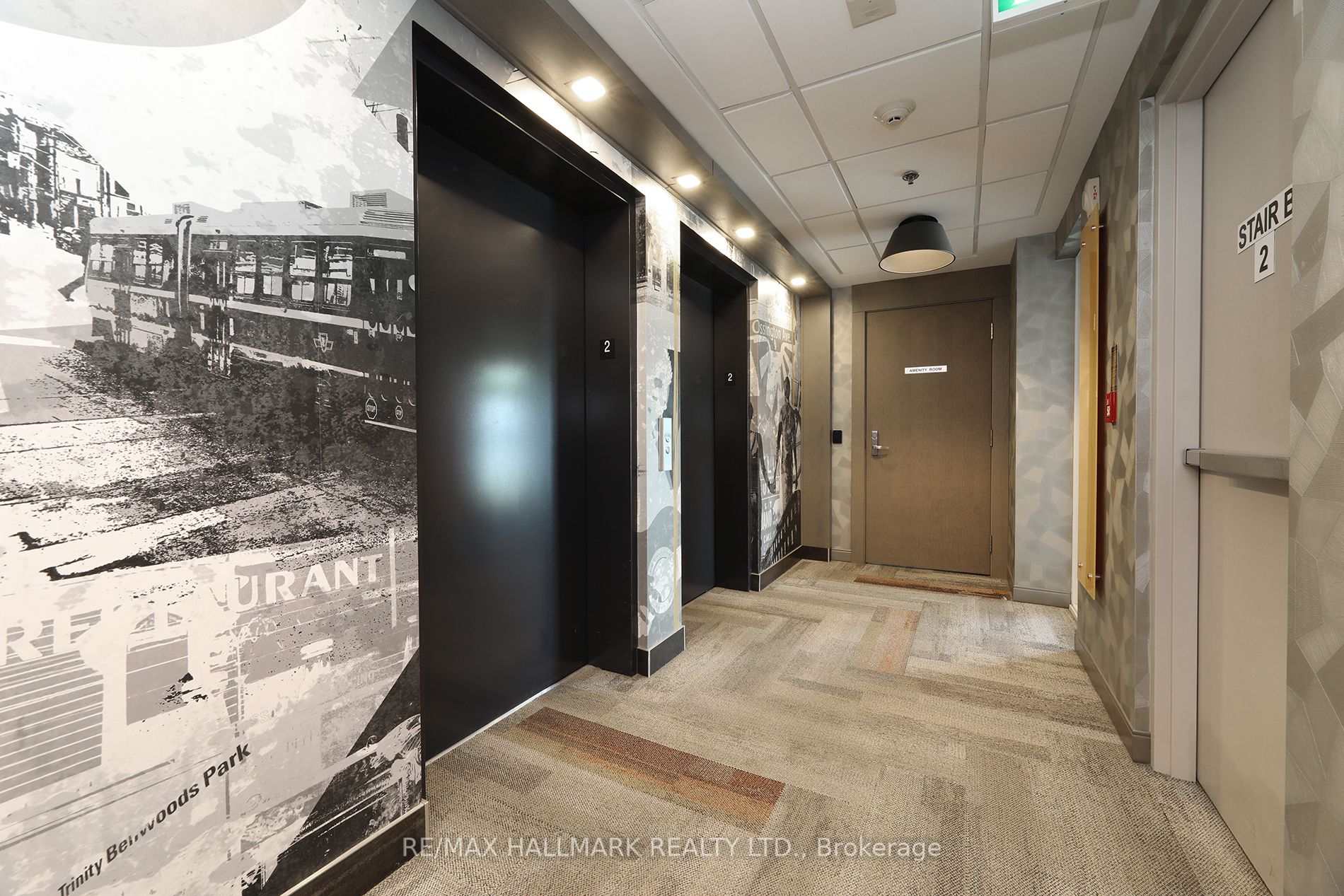 109 Ossington Avenue 211