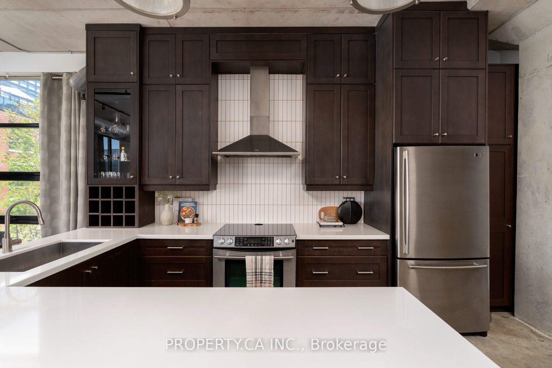 68 Broadview Avenue 422