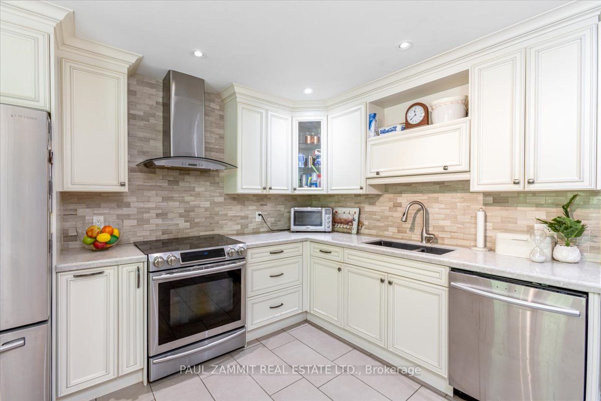 103 Quail Valley Crescent