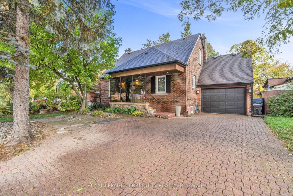 Photo of 61 Parkchester Road, Toronto, ON M6M 2S1 (MLS # W12481019)