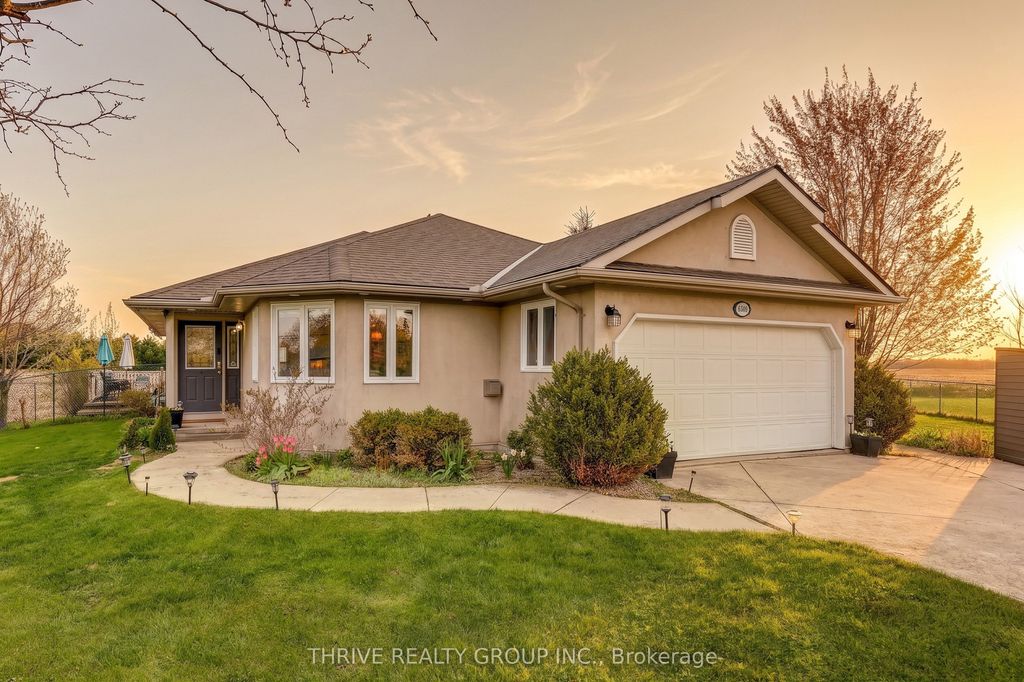 Photo of 6509 Longwoods Road, Southwest Middlesex, ON N0L 1T0 (MLS # X13066608)