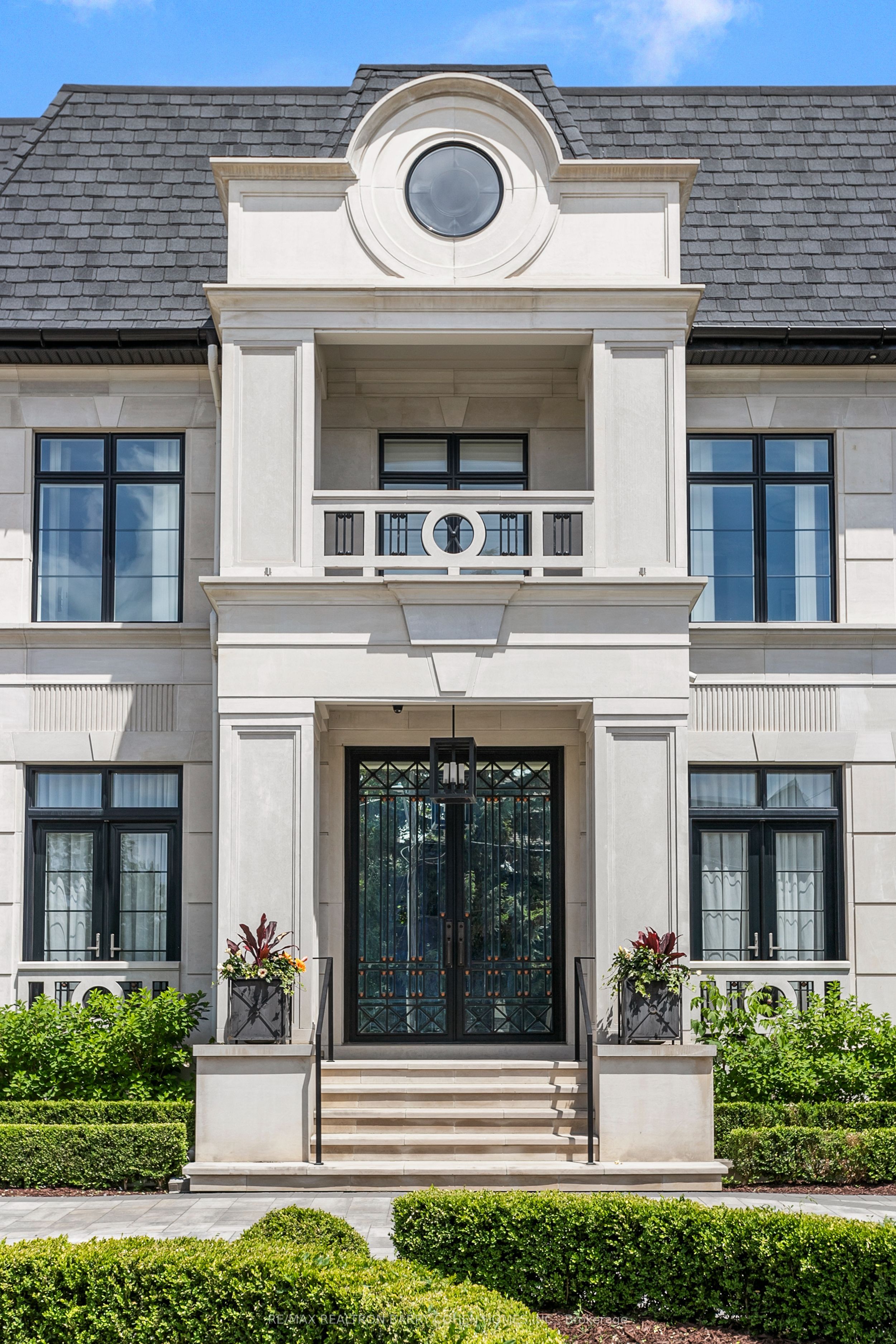 61 Orlon Crescent