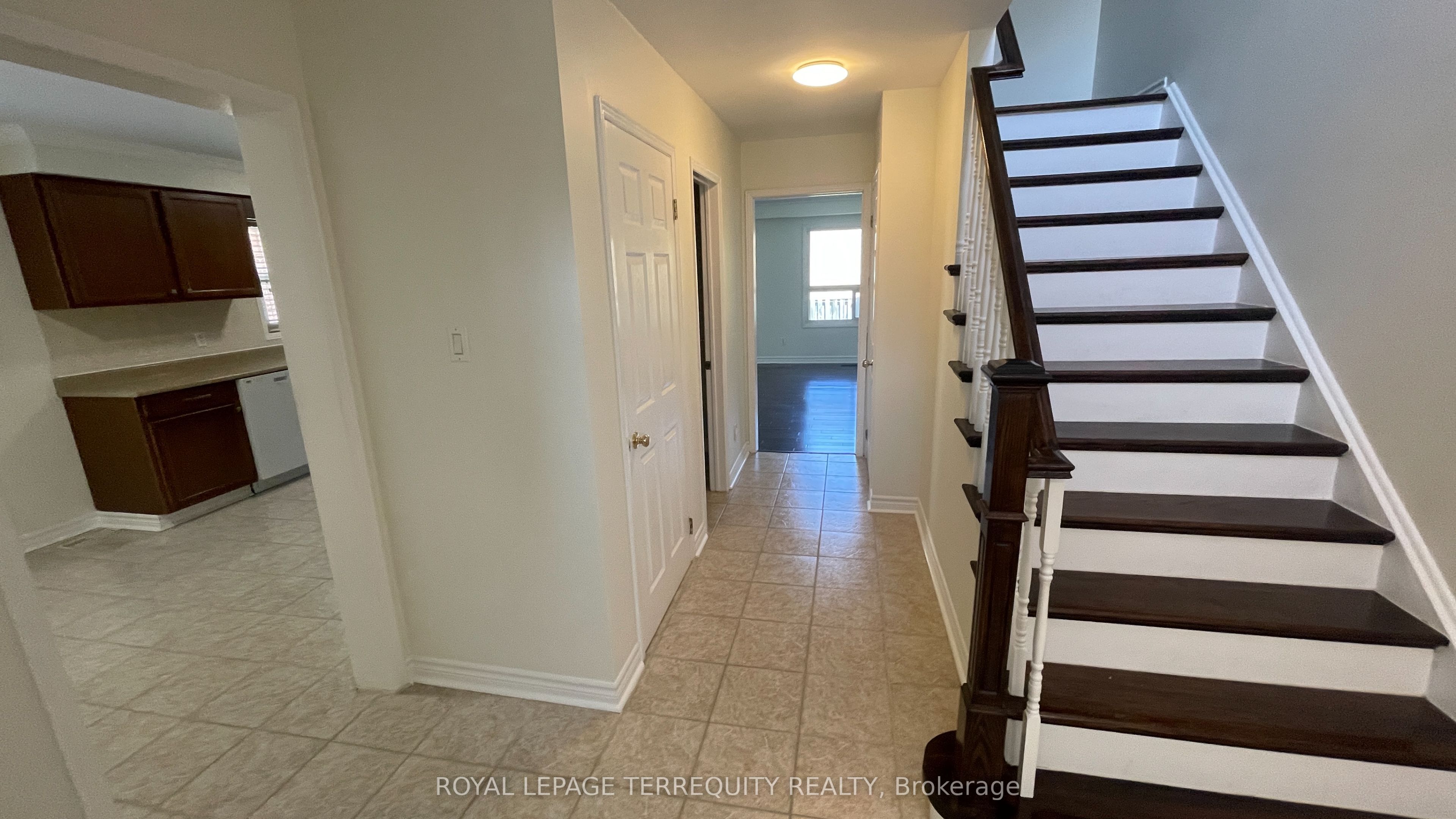 3151 Bracknell Crescent