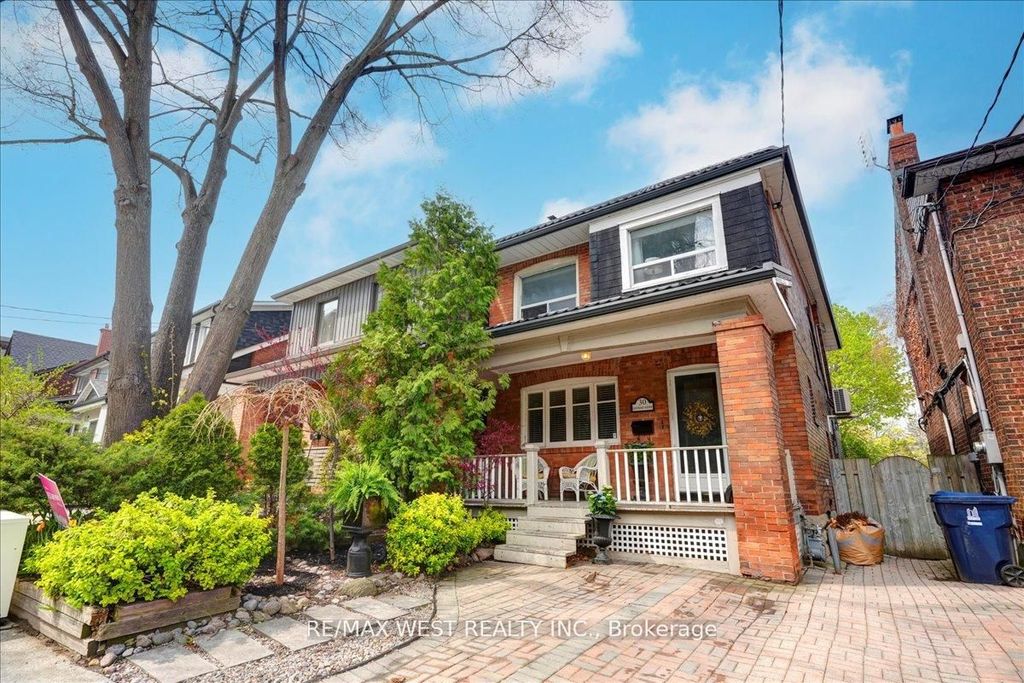 Photo of 30 Glendale Avenue, Toronto, ON M6R 2S7 (MLS # W12381239)