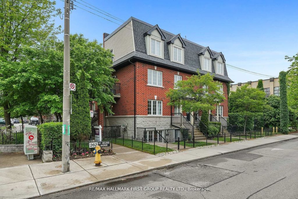 Photo of 262 St. Helens Avenue #102, Toronto, ON M6H 4A4 (MLS # C12443700)