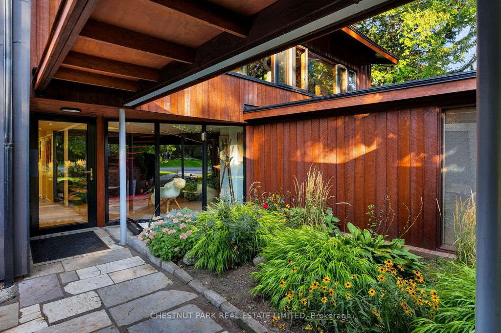 Photo of 57 Wimbleton Road, Toronto, ON M9A 3S3 (MLS # W12545360)