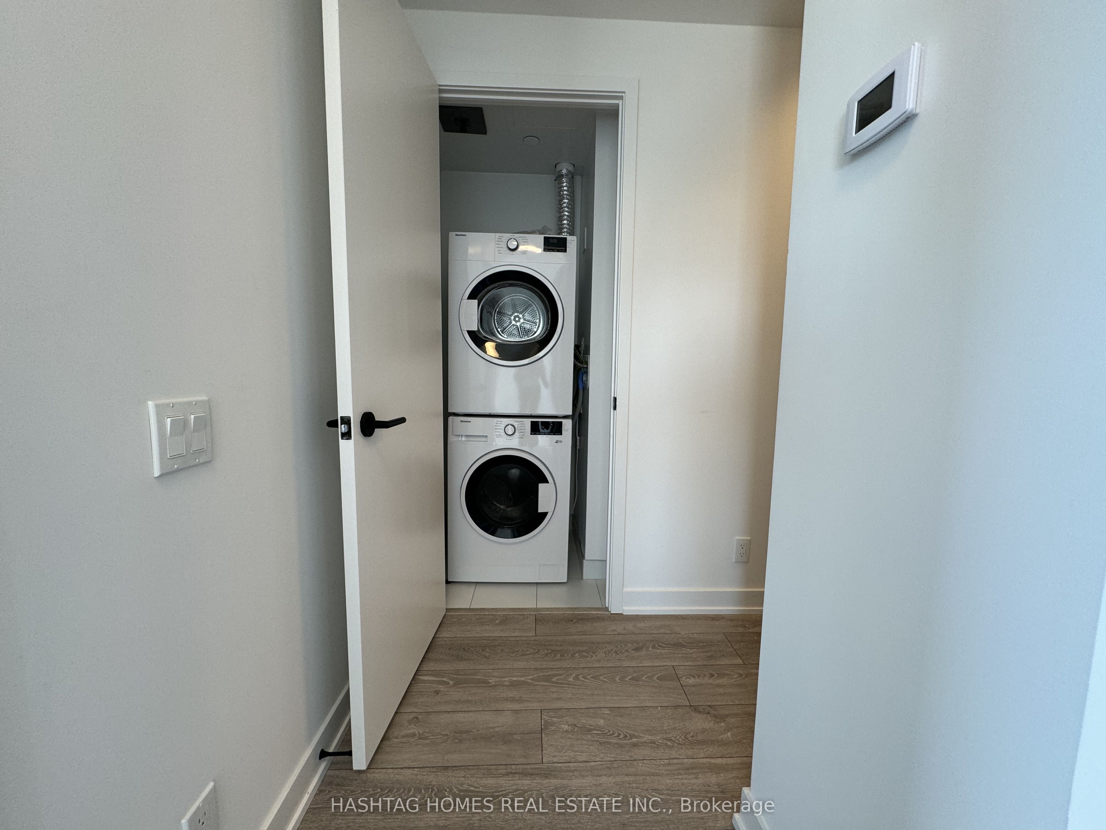 108 Peter Street 5208