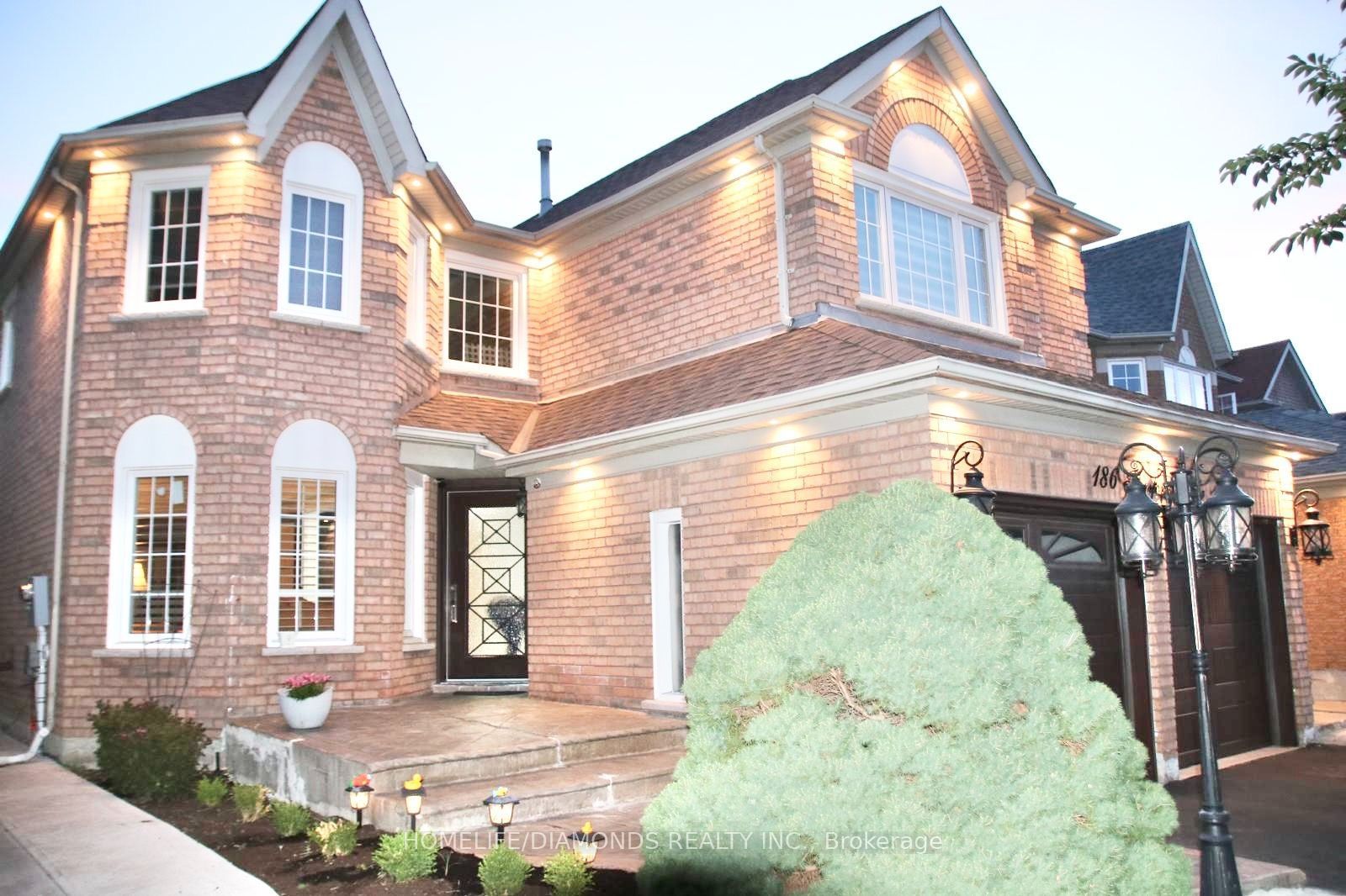 186 FERNFOREST Drive