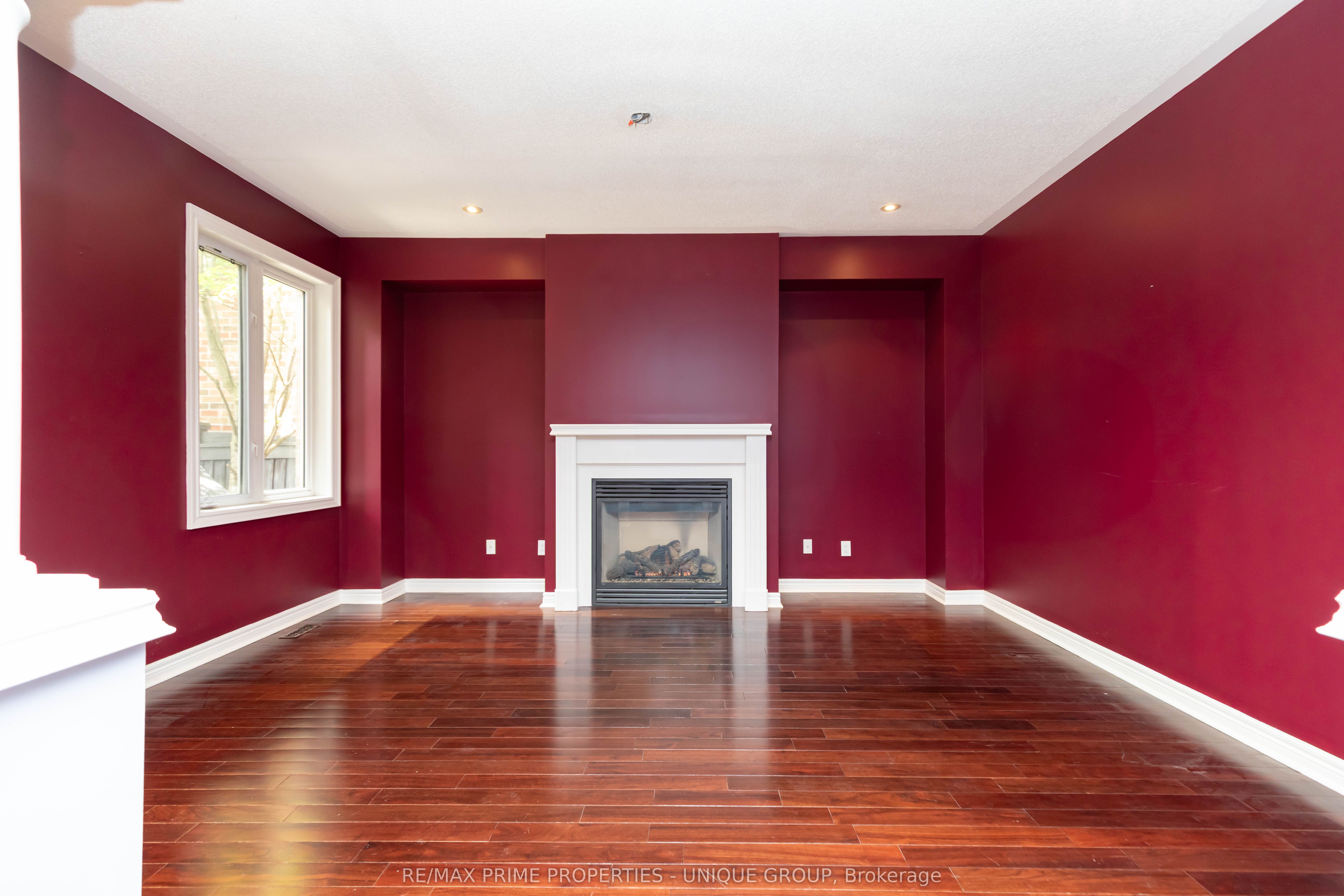 14 Hampton Park Crescent