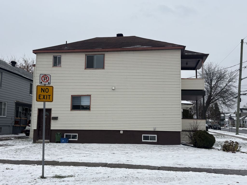 Photo of 345 St Felix Street E, Cornwall, ON K6H 5A7 (MLS # X12608494)