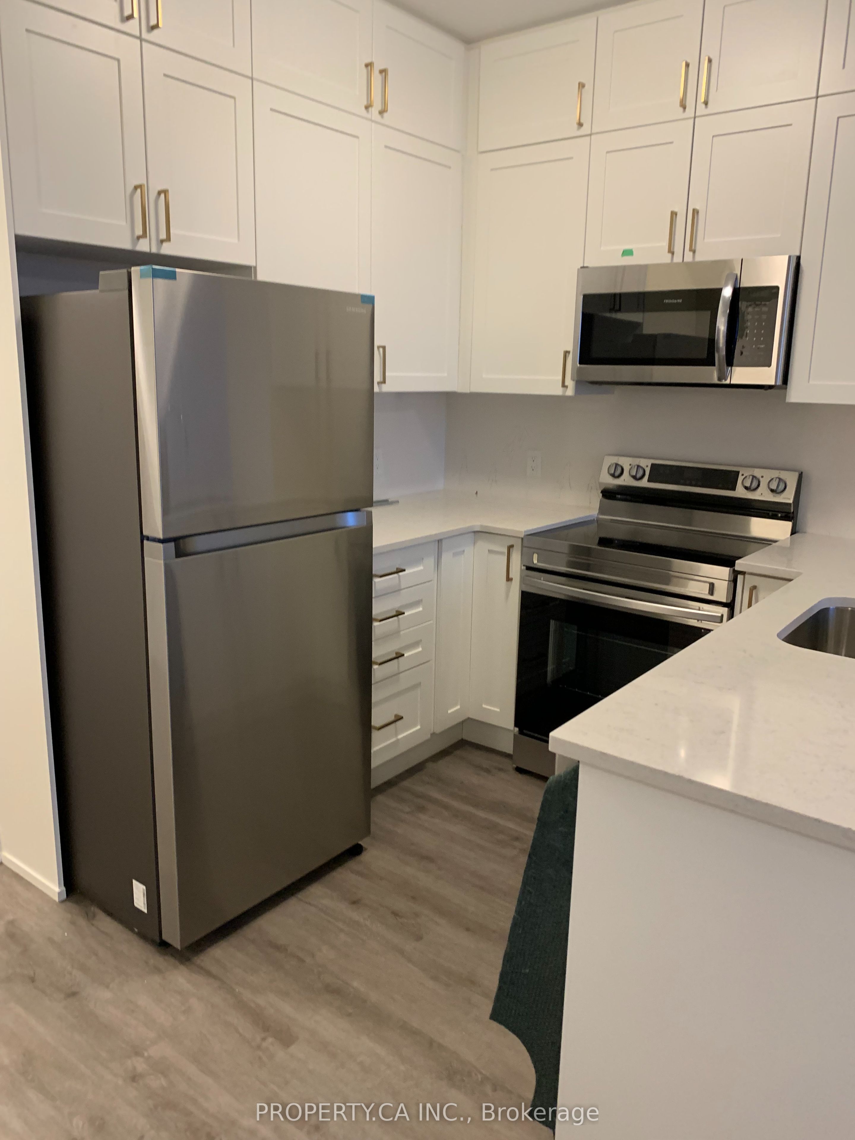 128 Grovewood Common 529