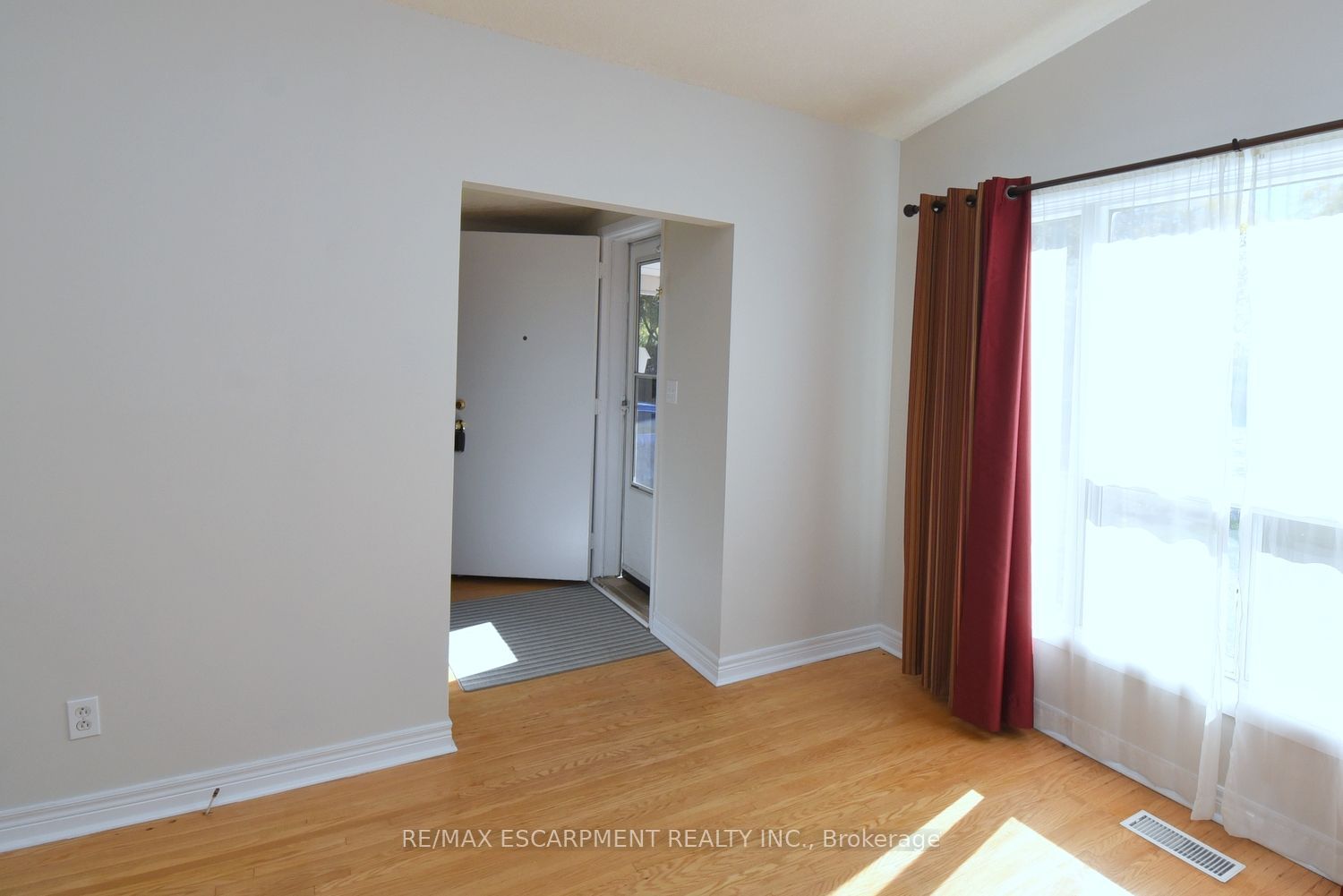 5 RONALDSHAY Avenue