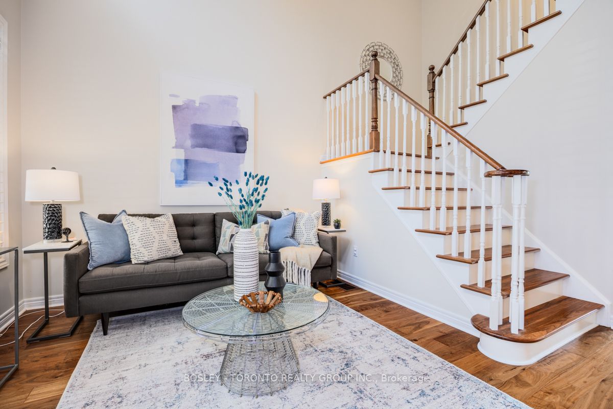 5682 Passion Flower Boulevard N