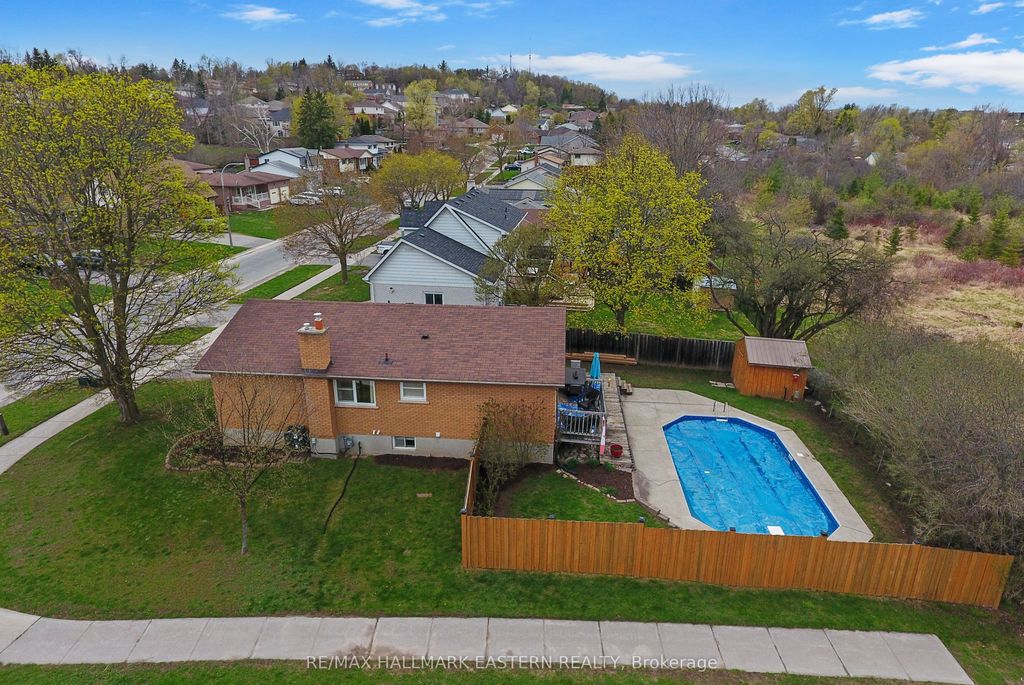 Photo of 950 Silverdale Road, Peterborough, ON K9J 7W6 (MLS # X13075356)