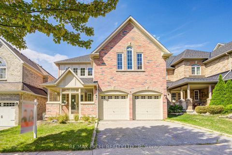8 Hollylane Drive Markham ON L6C 2K1