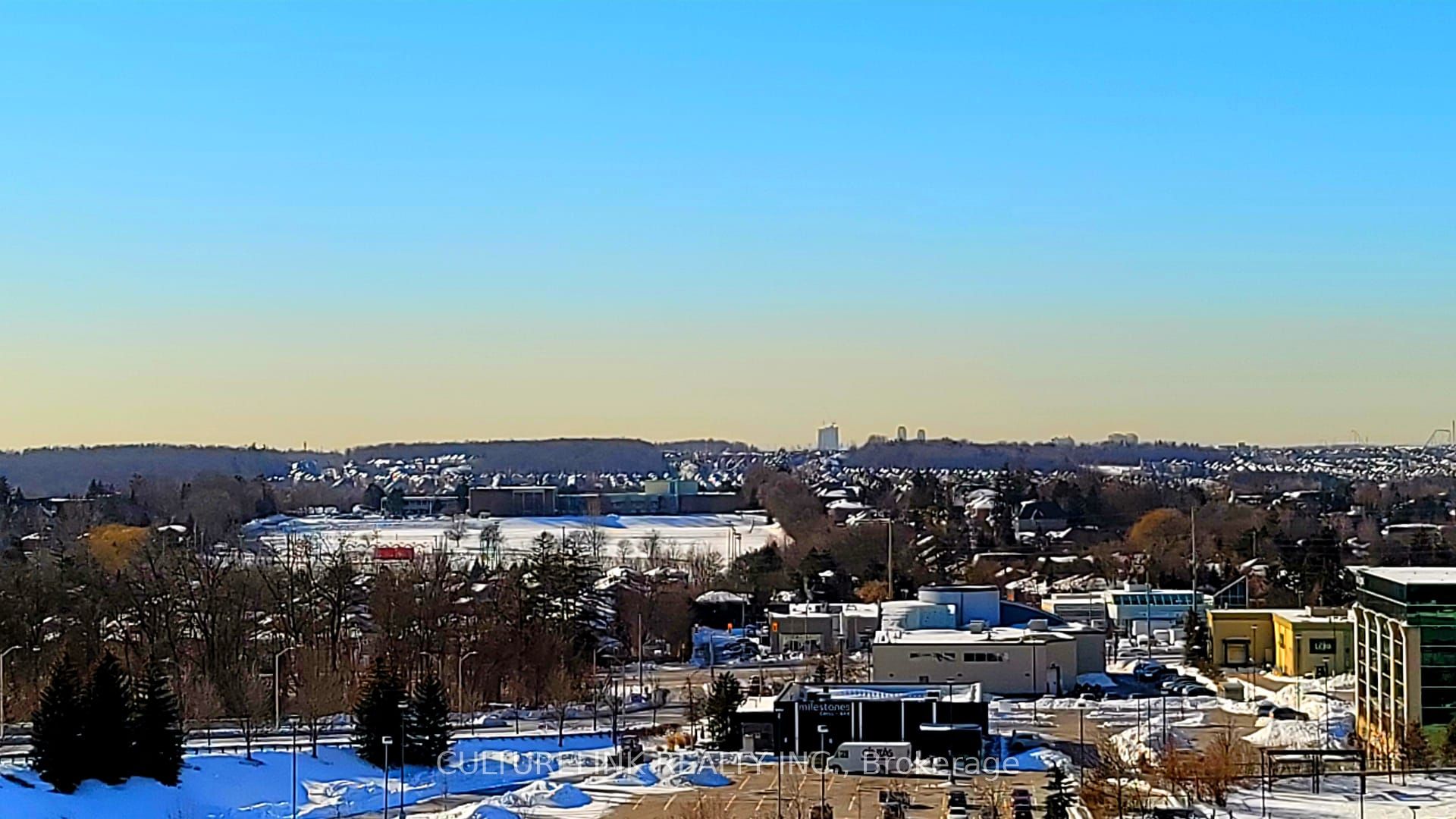 11 Oneida Crescent 1103