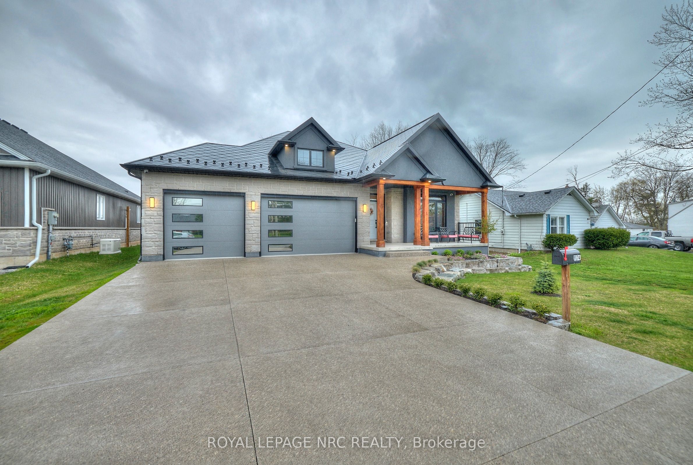 1174 Spears Road